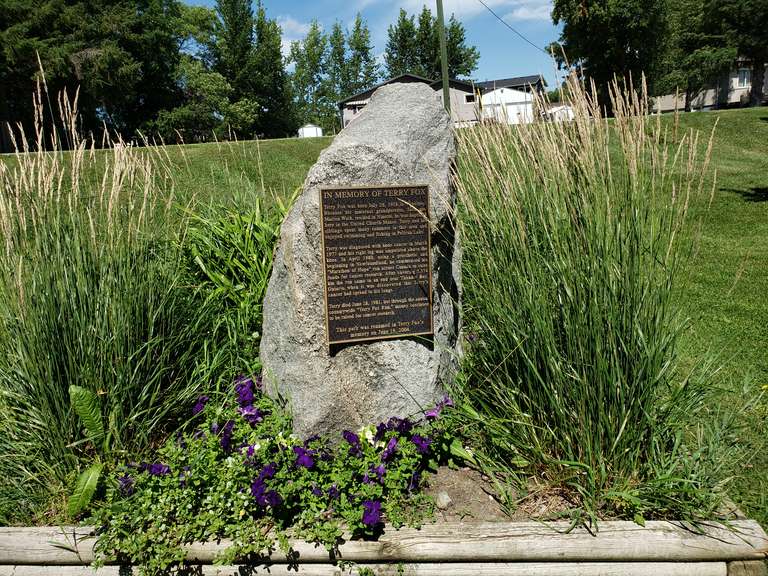 Ninette, Terry Fox Memorial Park