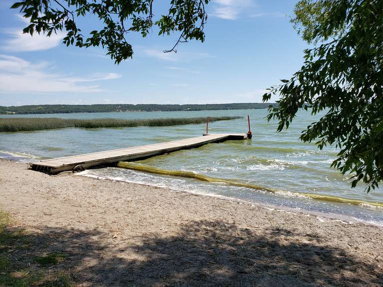 Ninette, Pelican Lake