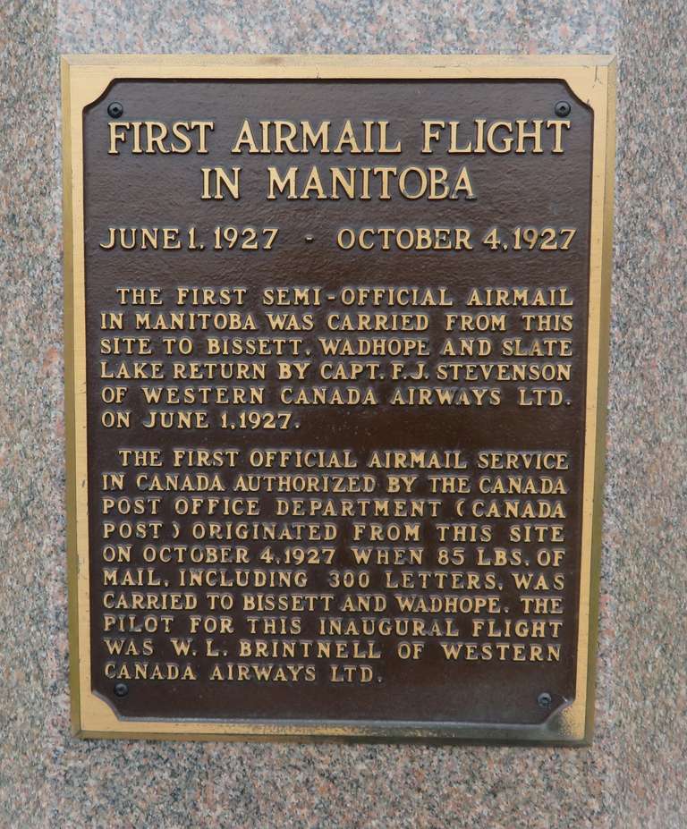 Lac du Bonnet - Memorial of the First Airmail Flight in Manitoba Plaque