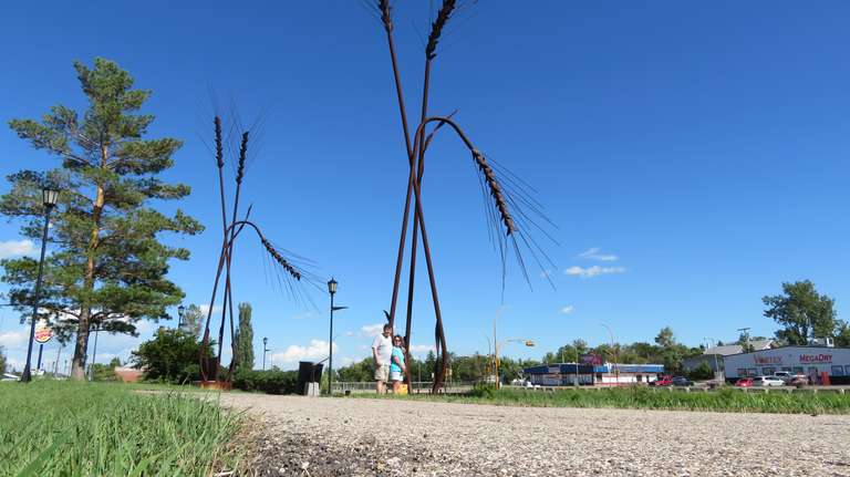 Wheat Sculptures - Weyburn, SK.